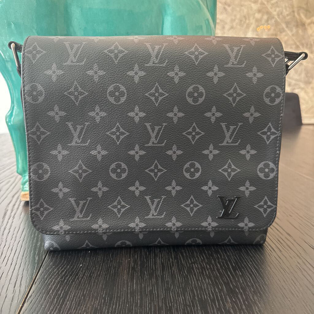 Louis Vuitton Eclipse District PM Crossbody