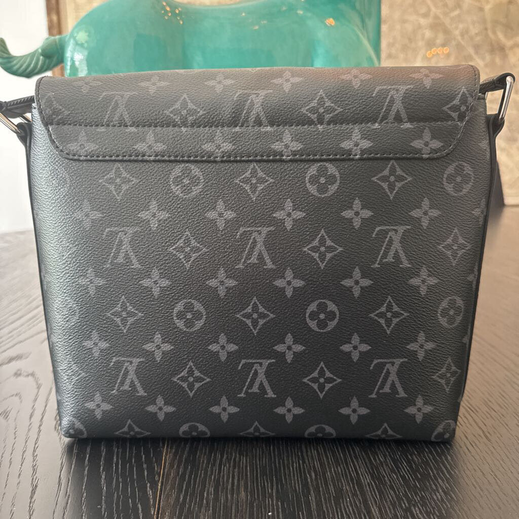 Louis Vuitton Eclipse District PM Crossbody
