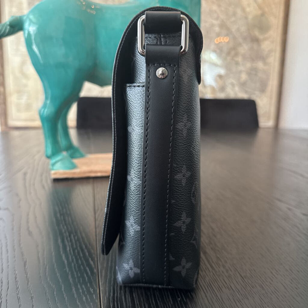 Louis Vuitton Eclipse District PM Crossbody