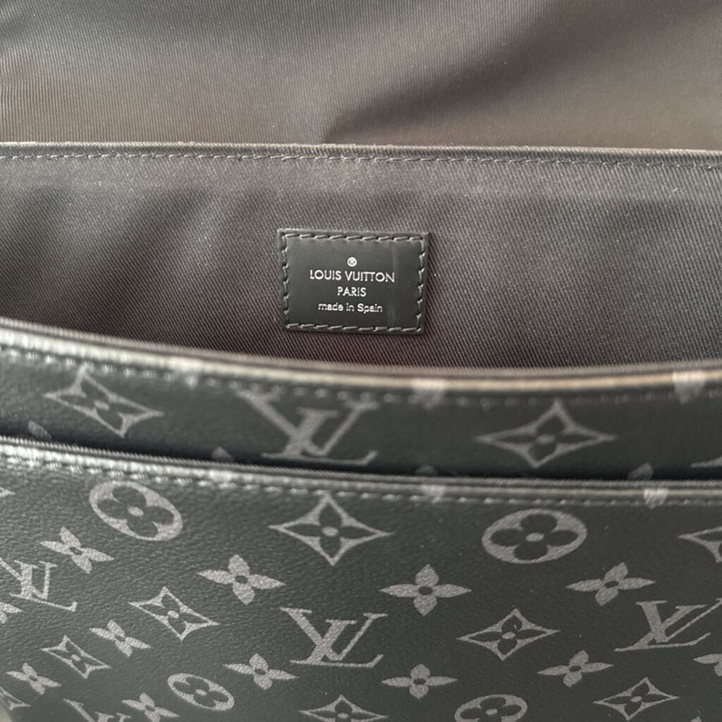 Louis Vuitton Eclipse District PM Crossbody