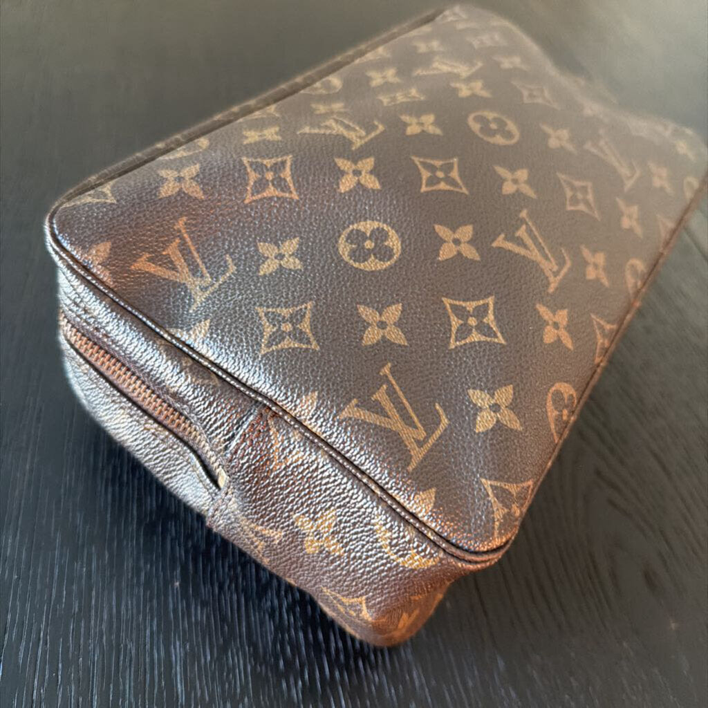 Louis Vuitton Trousse Toliette 28 Monogram