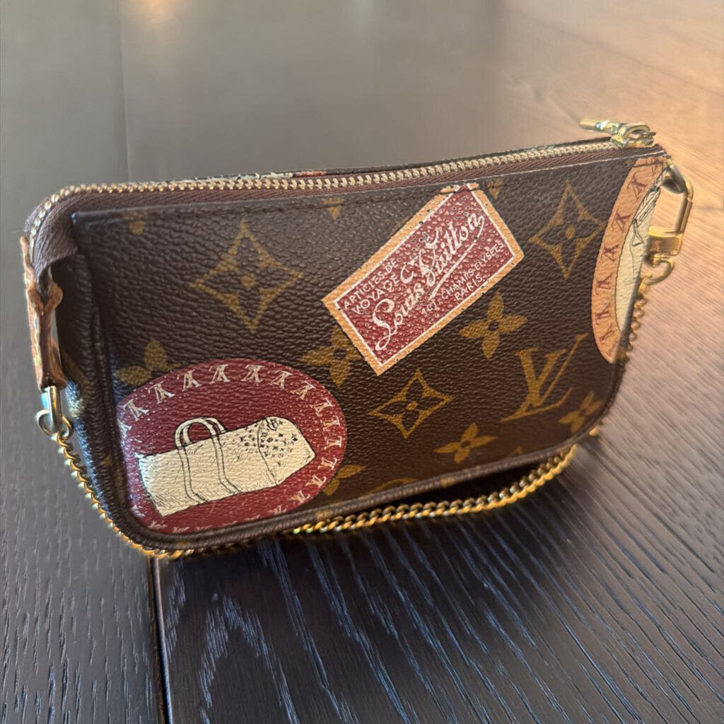 Louis Vuitton Travel Pouchette