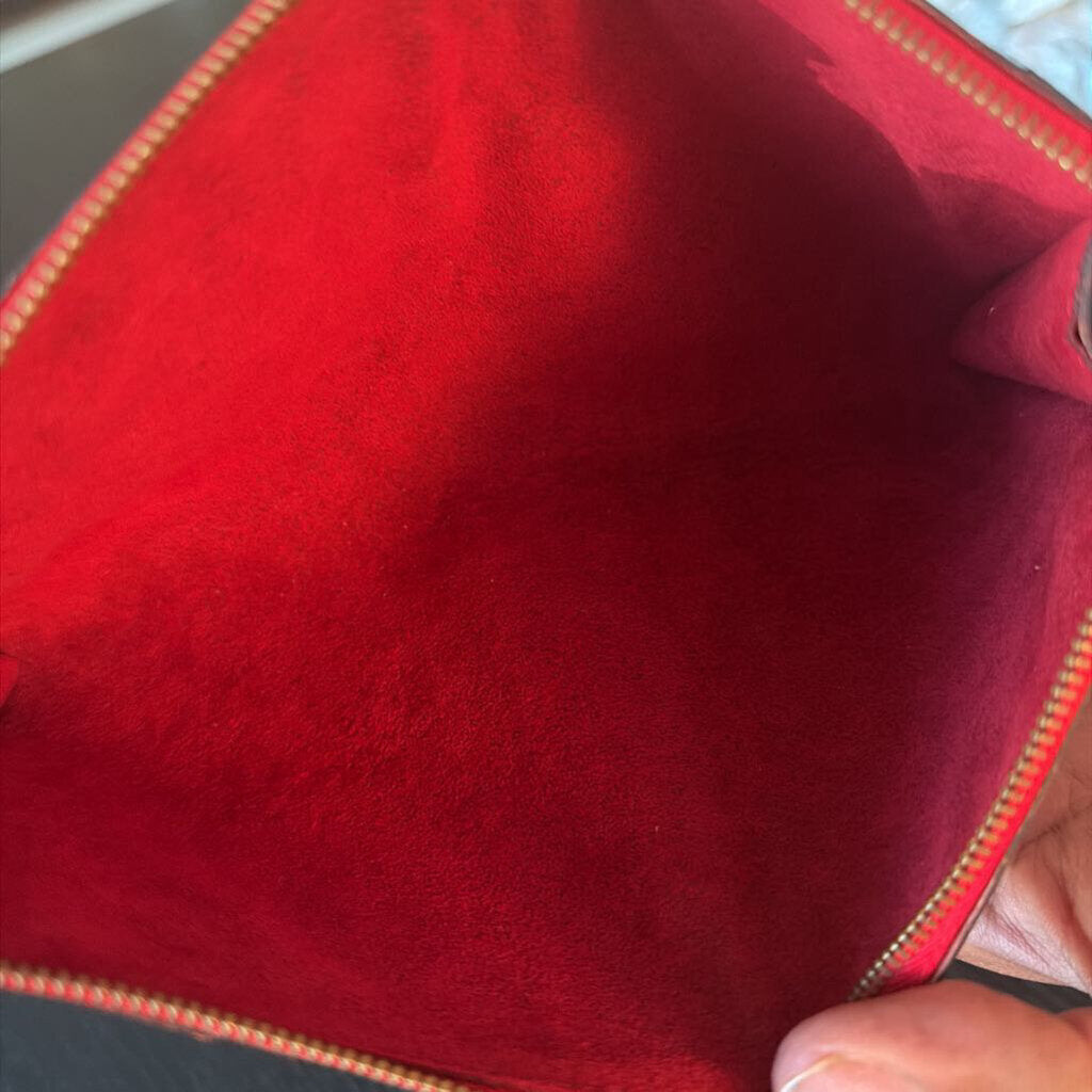 Louis Vuitton Epi Pochette