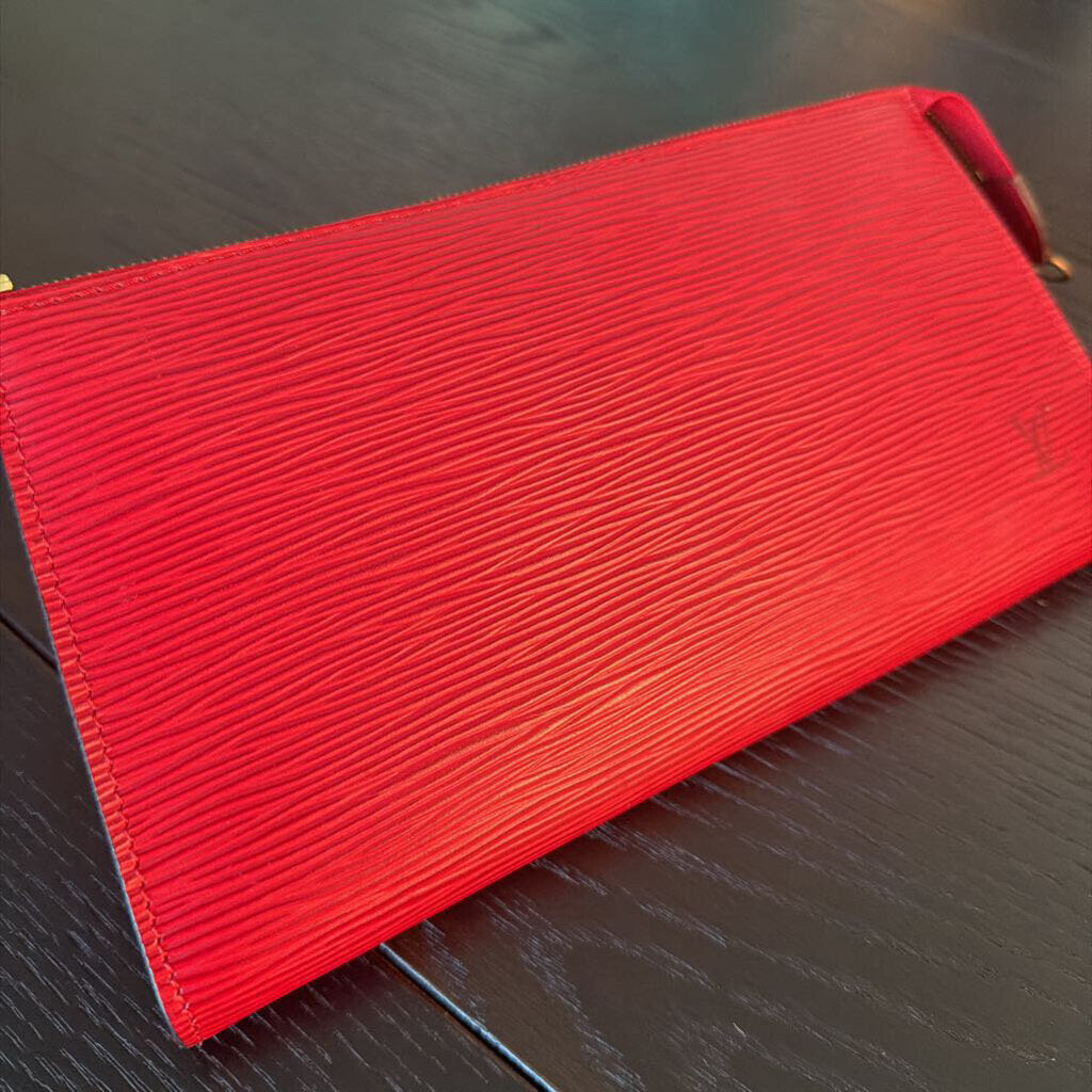 Louis Vuitton Epi Pochette