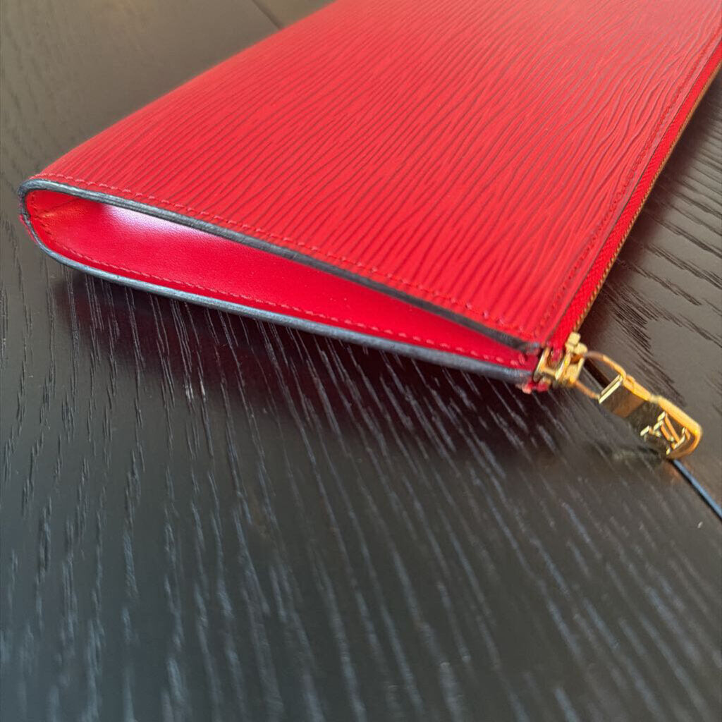 Louis Vuitton Epi Pochette