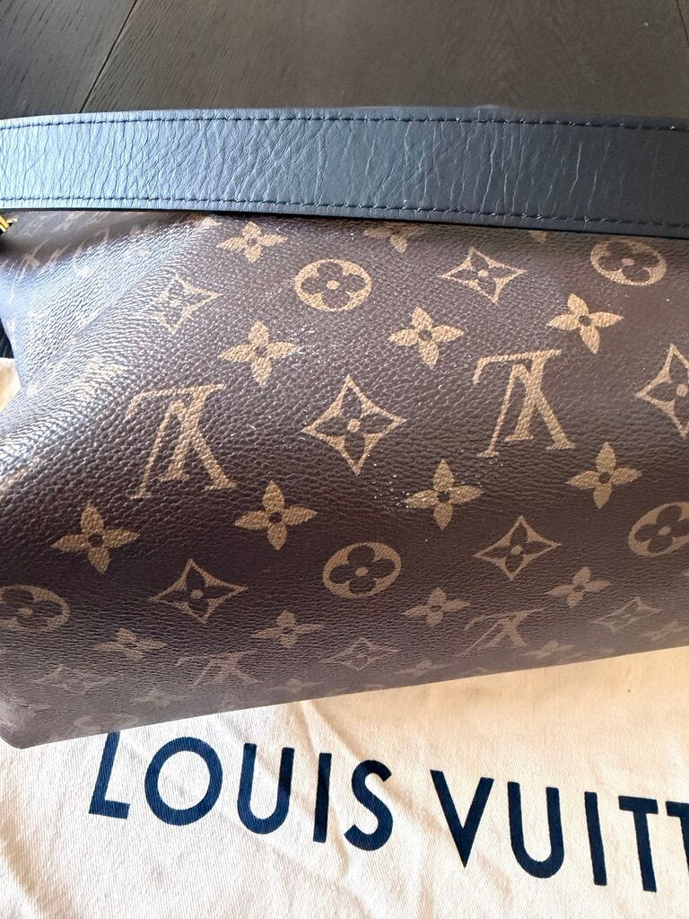 Louis Vuitton Flower Zipped MM Tote