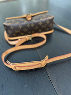 Louis Vuitton Sologne TH1026