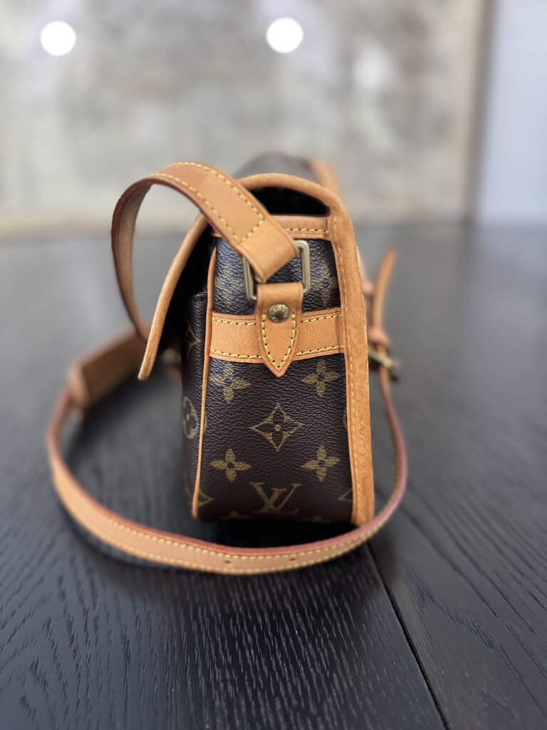 Louis Vuitton Sologne TH1026