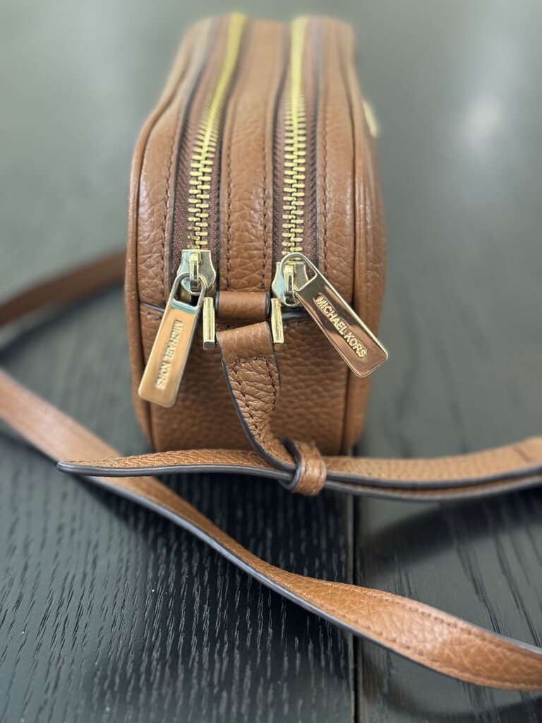 Michael Kors Pebbled Dbl Zip Camera Bag