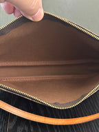 Louis Vuitton Pouchette