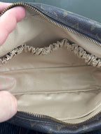 Louis Vuitton Trousse TH8908