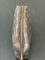 Louis Vuitton Trousse TH8908