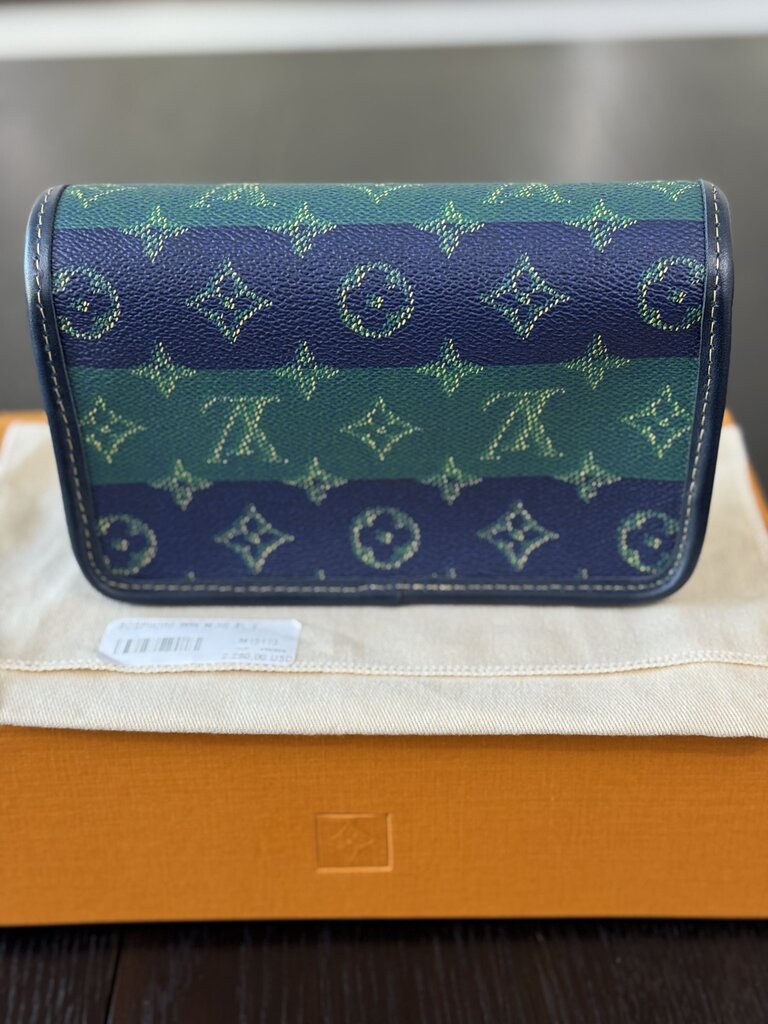 Louis Vuitton Bosphore Wearable Wallet