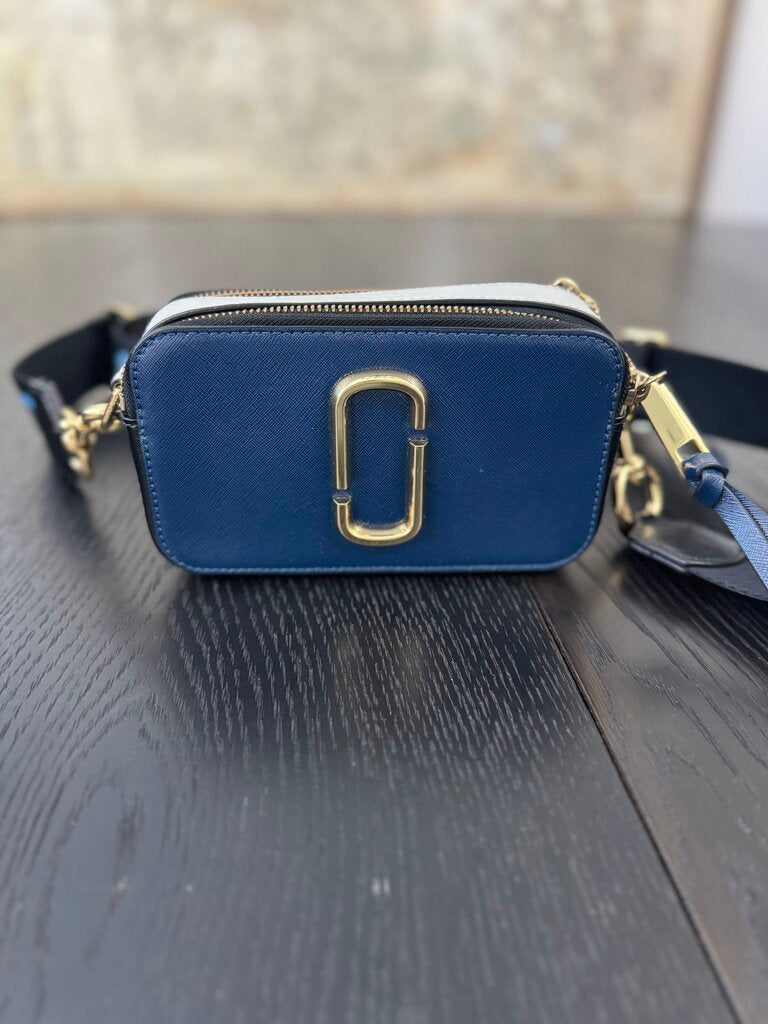 Marc Jacobs Snapshot