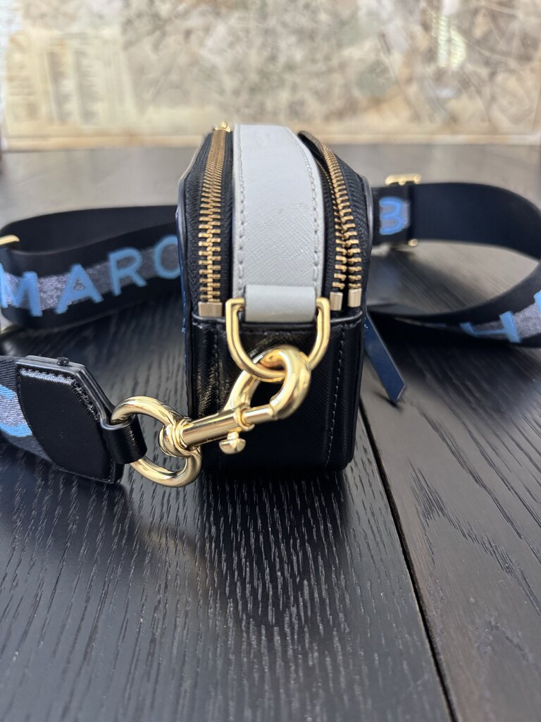 Marc Jacobs Snapshot