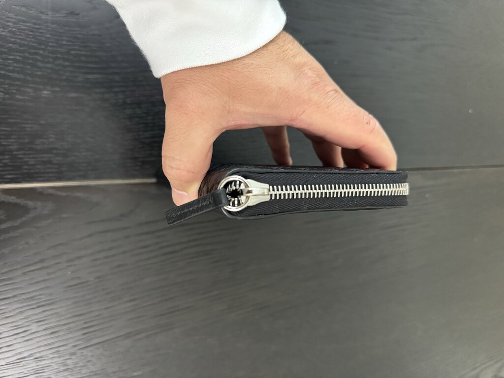 Gucci Microguccissma Zip Around Wallet