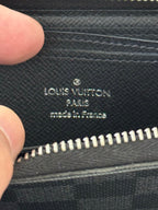 Louis Vuitton Damier Zippy Coin Card Purse