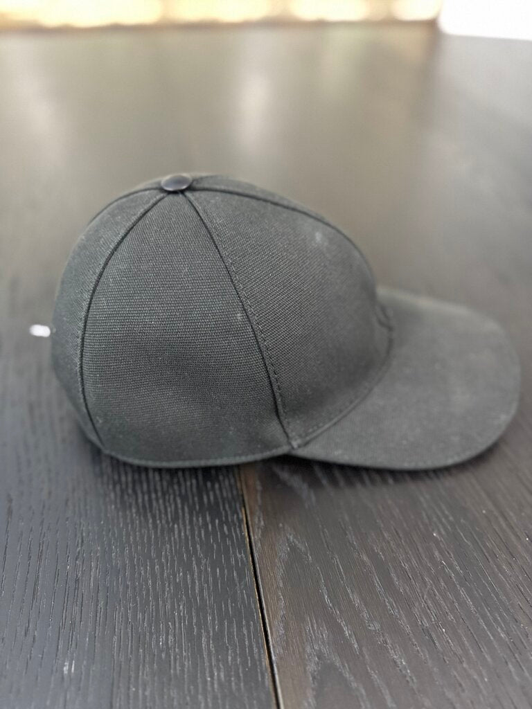 Gucci Fitted Cap hat