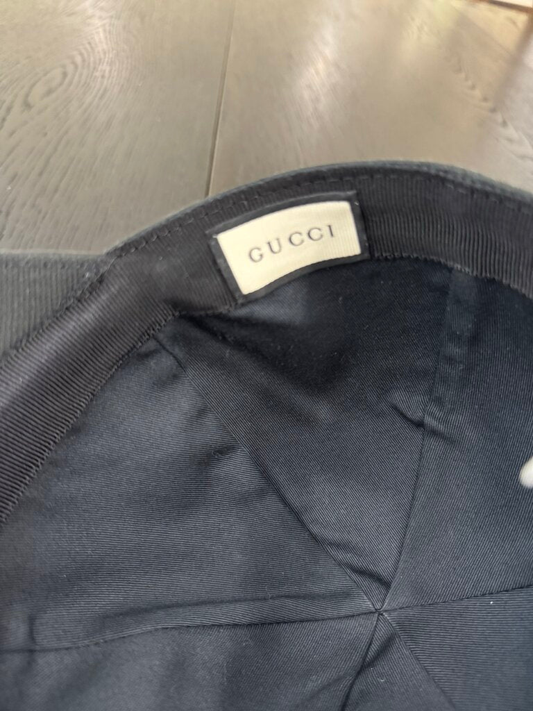 Gucci Fitted Cap hat