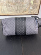 Louis Vuitton Reverse Monogram Eclipse Keepall Bandouliere