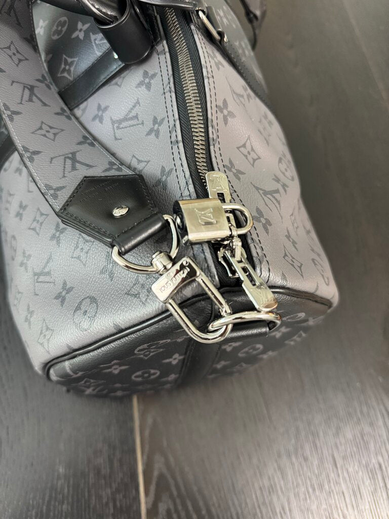 Louis Vuitton Reverse Monogram Eclipse Keepall Bandouliere