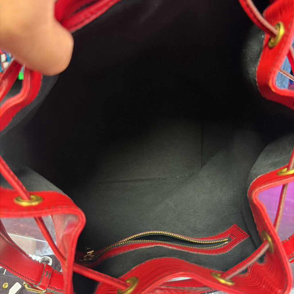 Louis Vuitton Epi Noe Bucket Bag