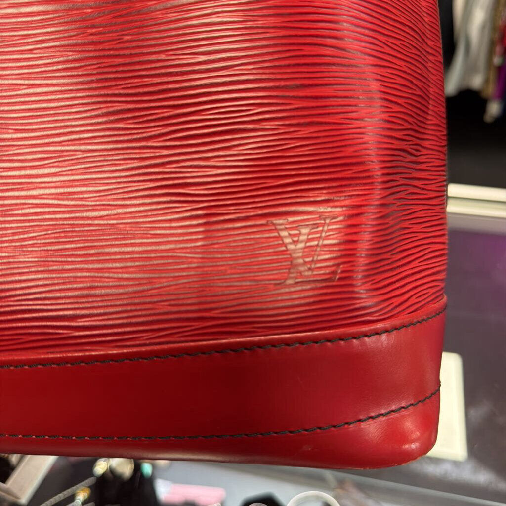 Louis Vuitton Epi Noe Bucket Bag
