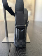 Louis Vuitton Damier Messenger Bag