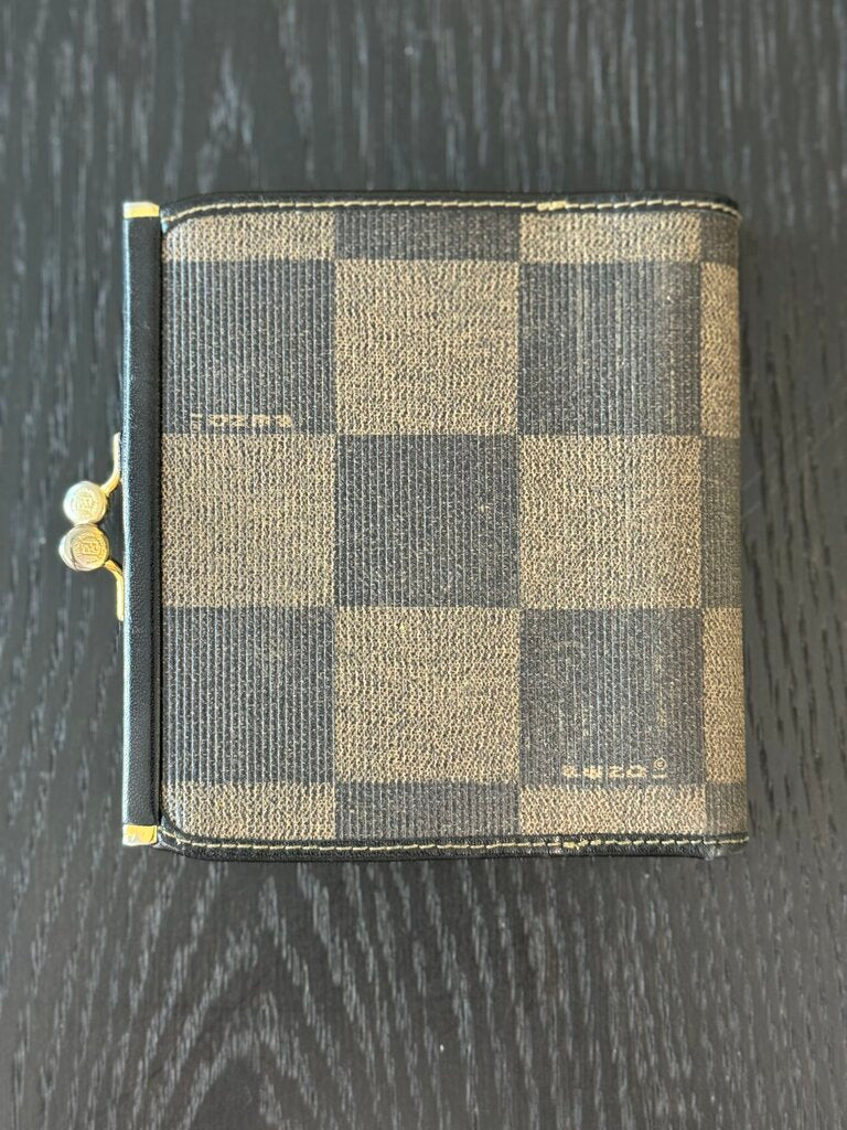 Fendi Wallet Vintage