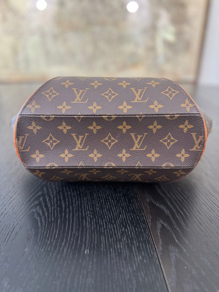 Louis Vuitton Ellipse Monogram M10969