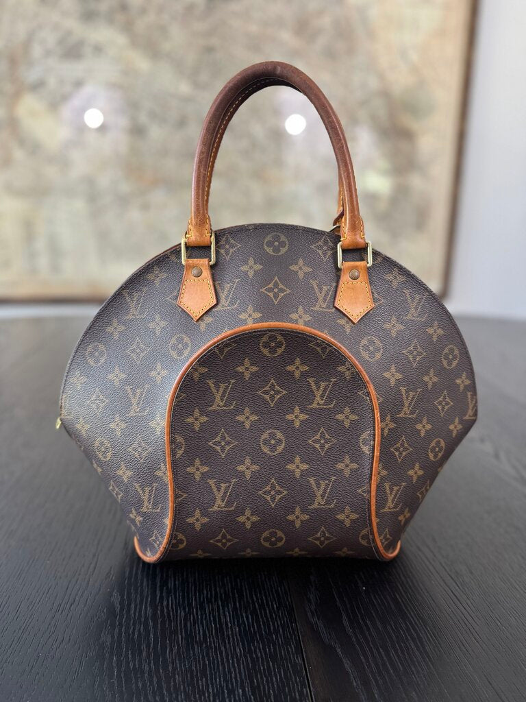 Louis Vuitton Ellipse Monogram M10969