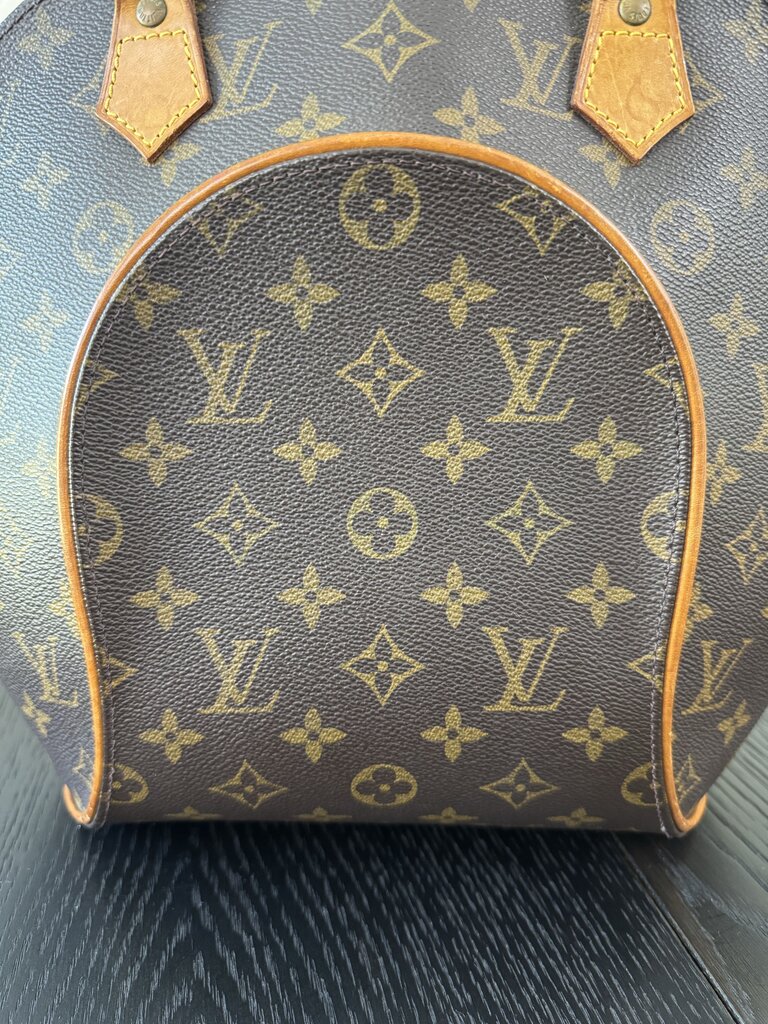 Louis Vuitton Ellipse Monogram M10969