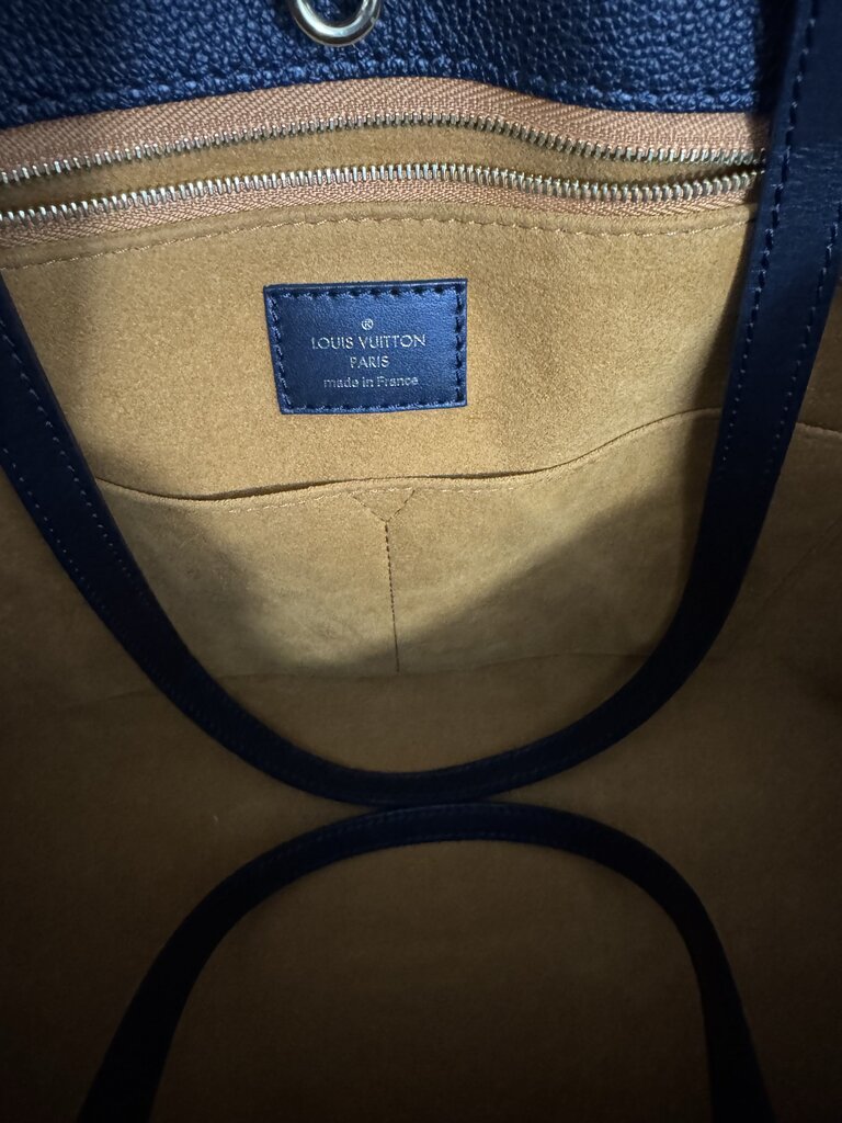 Louis Vuitton On The Go