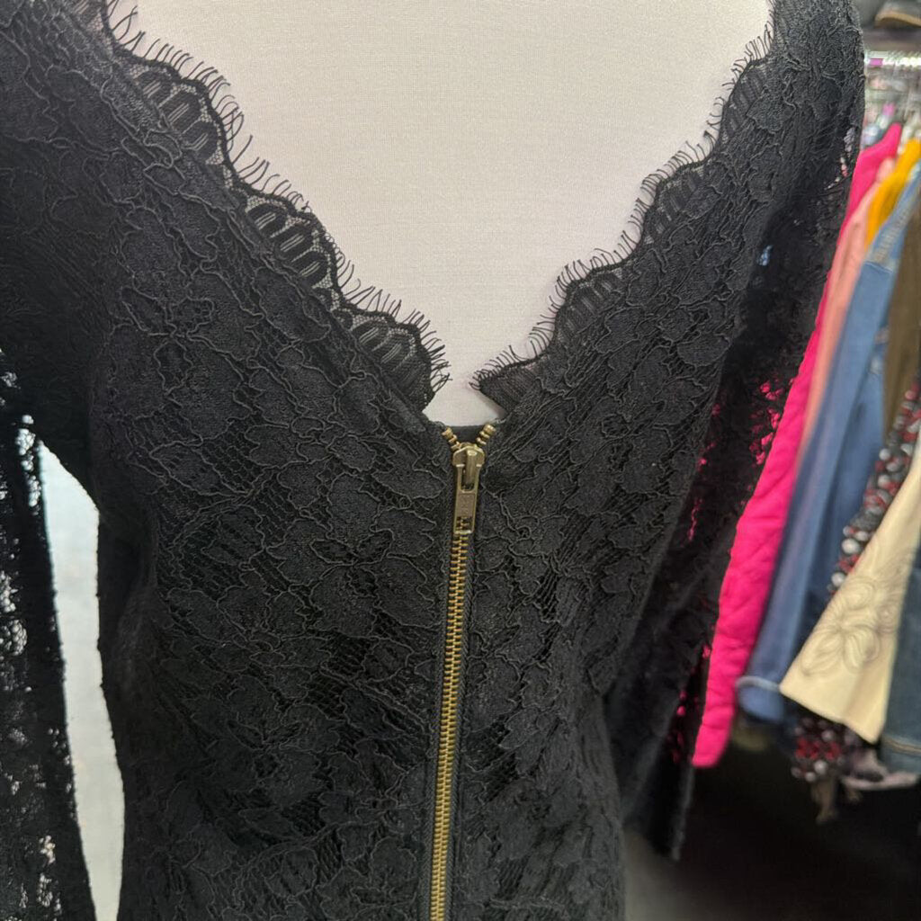 10 L/S Lace Solid Dress