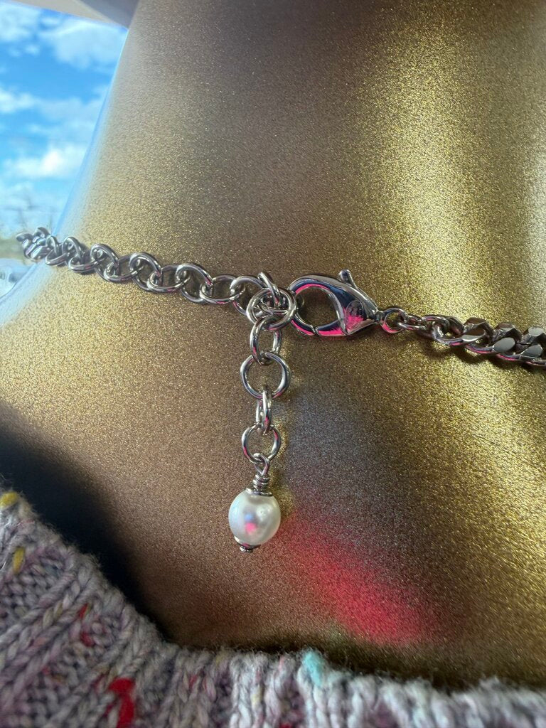 Chanel 2022 Faux Pearl Resin Choker 15'