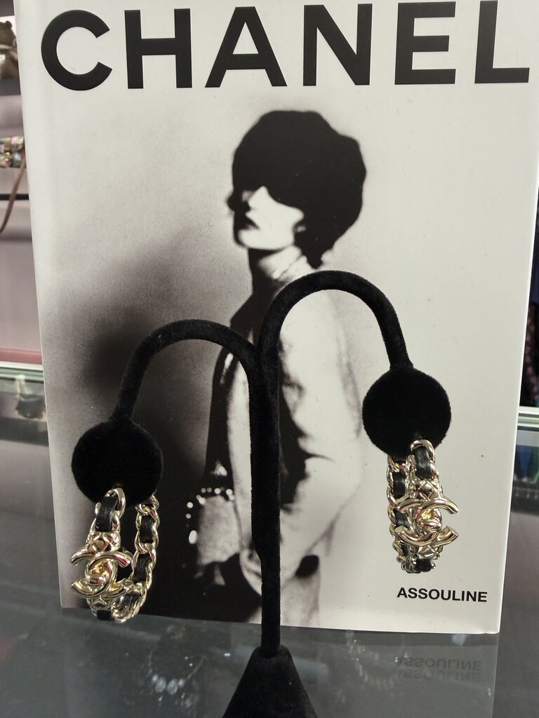 Chanel Gold Tone Chain Woven Cuff Strass Detailing Hoop Earring