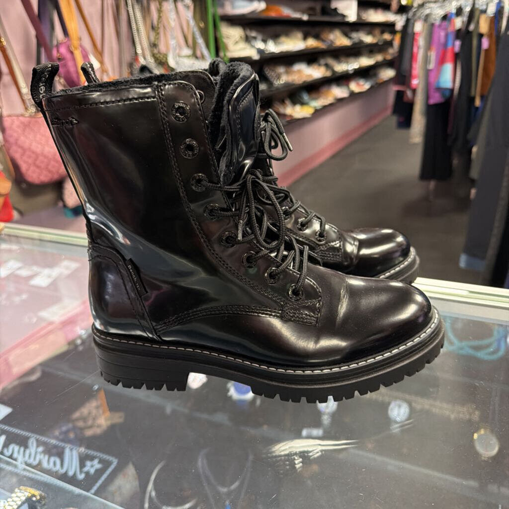 10 Bench Patent Fleece-Lined Combat Boot