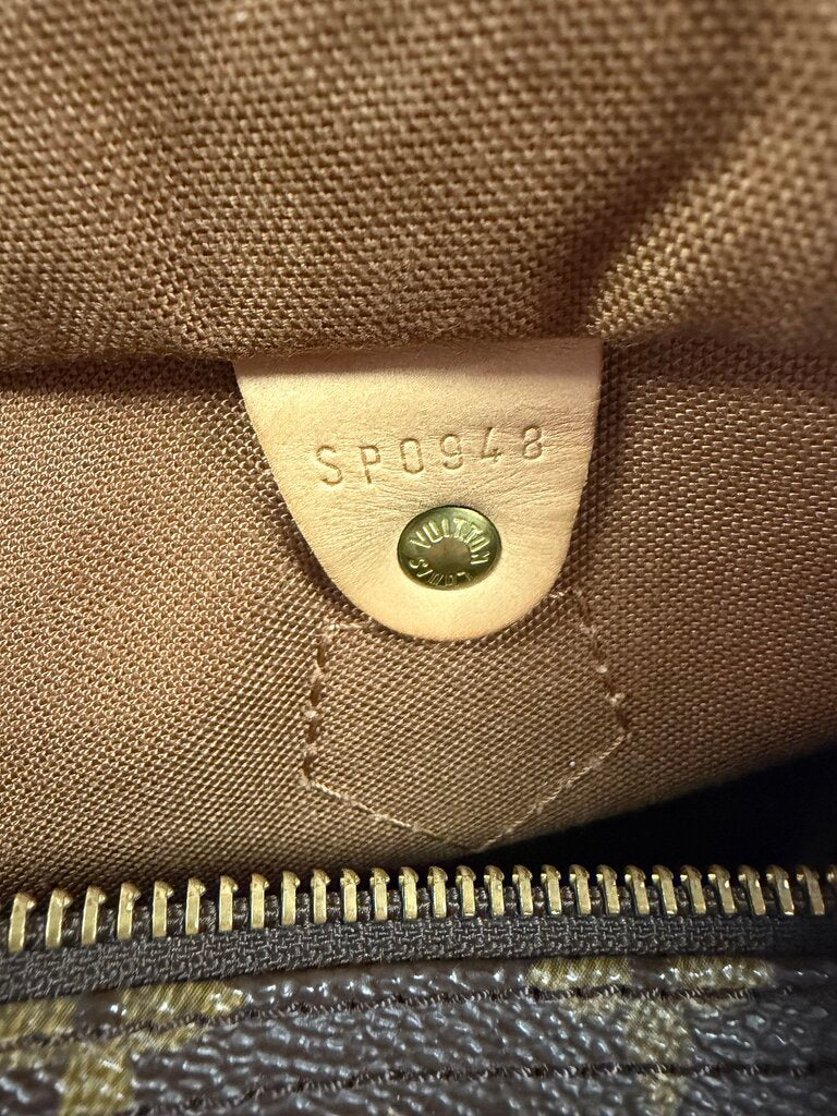 Louis Vuitton Speedy 30 Monogram Bag France April of 1998