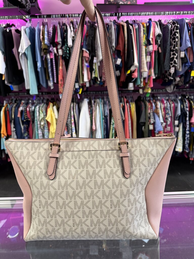 Michael Kors Voyager Zip Close Tote Medium Monogram