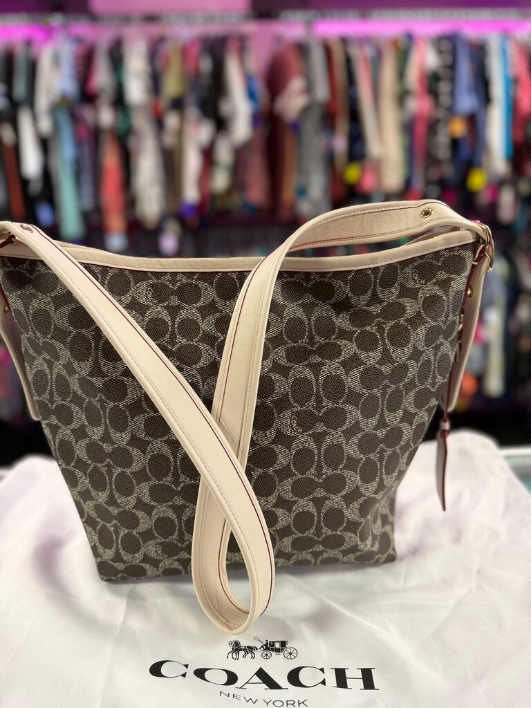 Coach 35092 Canvas Signature Hobo Bag