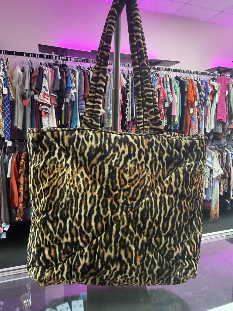 Betsy Johnson X Marks the Spot Be Mine Quilted Puff Leopard Tote