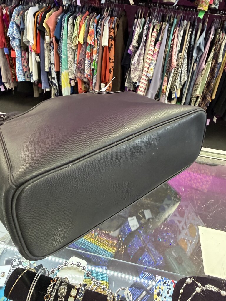 Coach Peyton Zip Top Tote Blemish To Handle Noted Priced As Is.