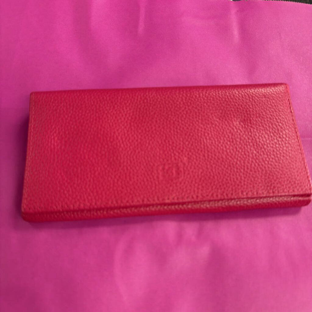 Pink Pebbled Bifold Snap Close Wallet