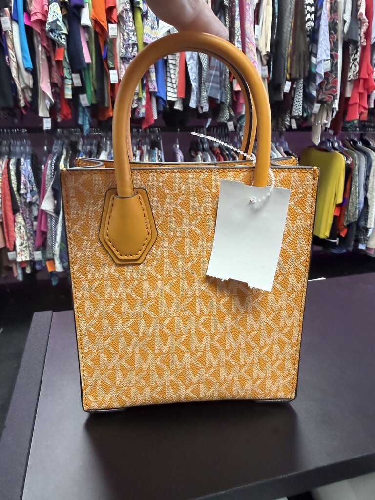 Michael Kors Mercer Extra Small Saffiano Signature Crossbody NWT (Michael Kors, Extra Small