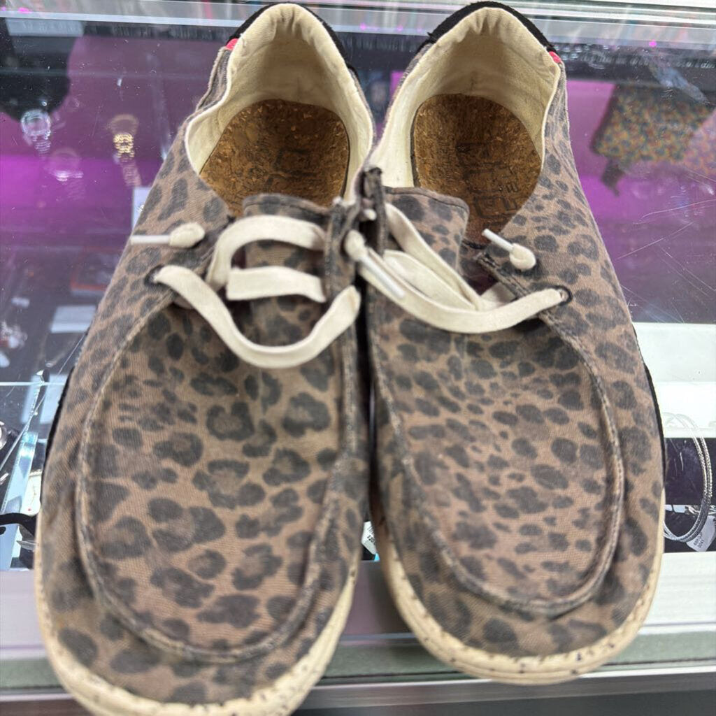 10 Hey Dude Wendy Jungle Animal Print