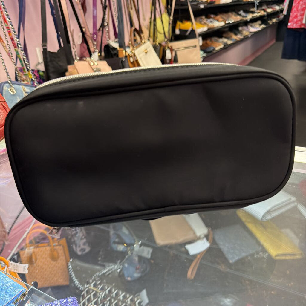 Zip round Black Oblong Case