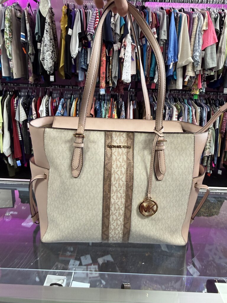 Michael Kors Gilly Large Drawstring Travel Tote Bag Logo