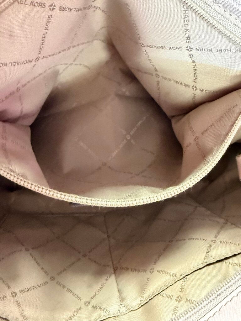 Michael Kors Gilly Large Drawstring Travel Tote Bag Logo
