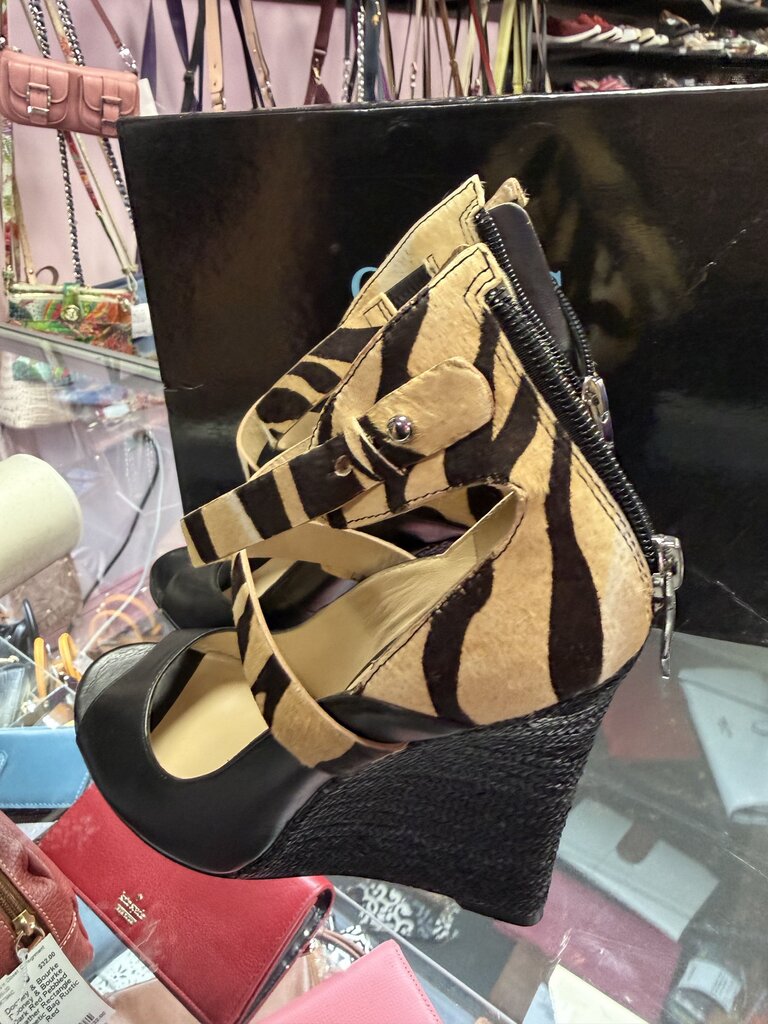8.5 Guess by Marciano Animal Print Wedge