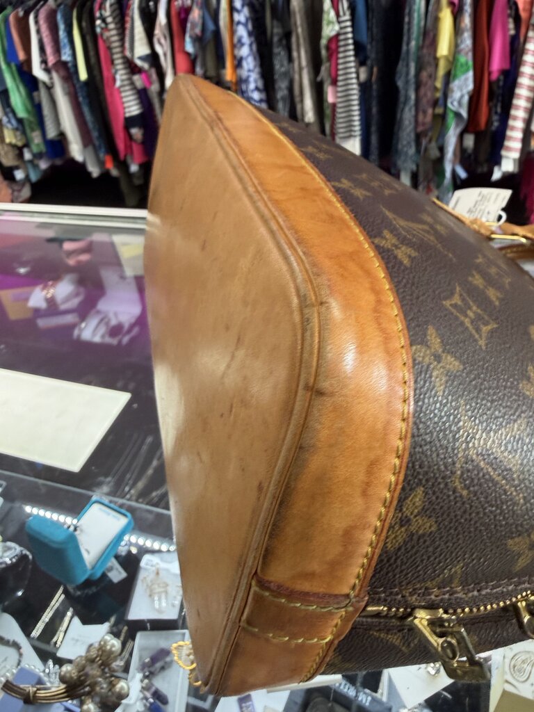 Louis Vuitton Alma Pm VI 0010 France Year Jan. 2000